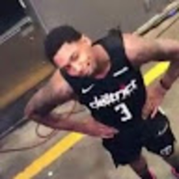 Meet the Posher Other - Meet your Posher, Sayless